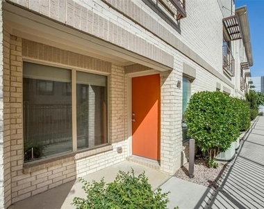 2325 Stutz Drive - Photo Thumbnail 2