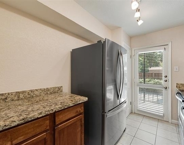 5109 Cedar Springs - Photo Thumbnail 5