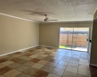 9113 Willowbrook Drive - Photo Thumbnail 9