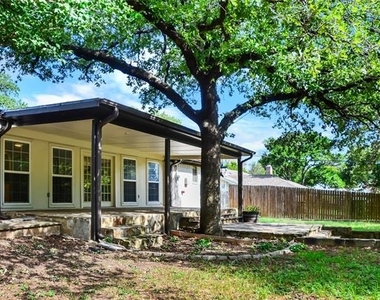 613 Overland Trail - Photo Thumbnail 32