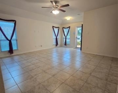 126 Redding Lane - Photo Thumbnail 7