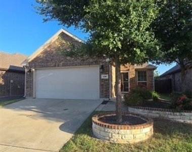 126 Redding Lane - Photo Thumbnail 2