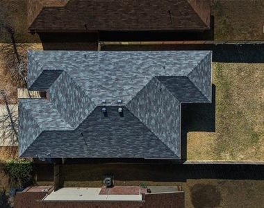 1123 Warrior Drive - Photo Thumbnail 14