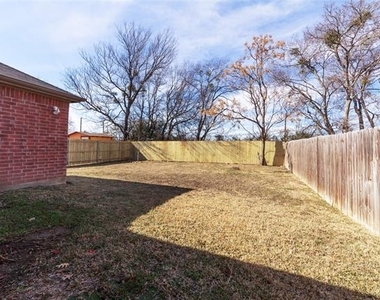 1123 Warrior Drive - Photo Thumbnail 13