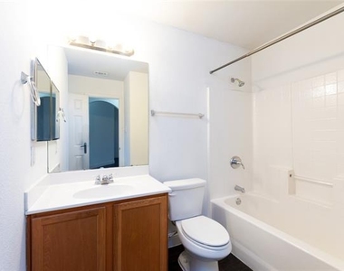 1123 Warrior Drive - Photo Thumbnail 9