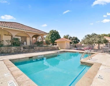 4233 Madera Road - Photo Thumbnail 19