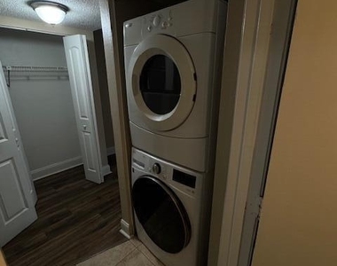 1536 Se Royal Green Circle - Photo Thumbnail 19