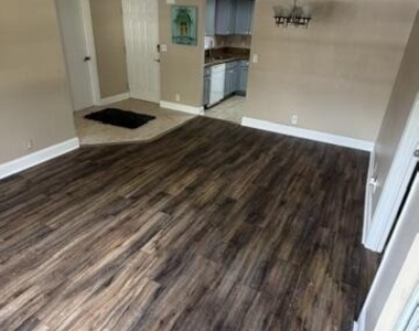 1536 Se Royal Green Circle - Photo Thumbnail 24