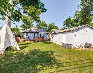 1023 Mount Auburn Avenue - Photo Thumbnail 17