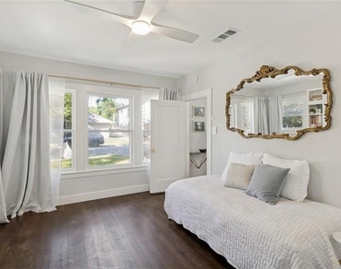 1023 Mount Auburn Avenue - Photo Thumbnail 9