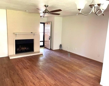 1109 Calico Lane - Photo Thumbnail 1