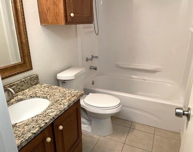 1109 Calico Lane - Photo Thumbnail 14
