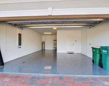 5904 Gala Drive - Photo Thumbnail 11