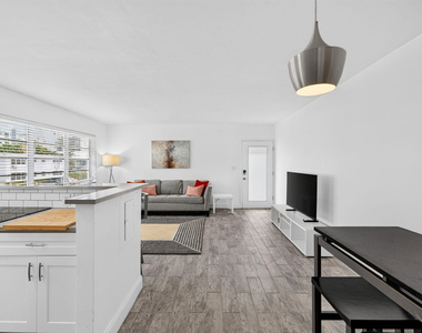 624 Orton Avenue - Photo Thumbnail 15