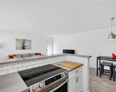 624 Orton Avenue - Photo Thumbnail 19