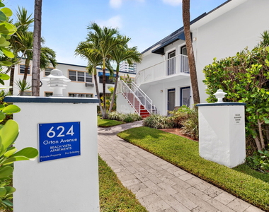 624 Orton Avenue - Photo Thumbnail 1