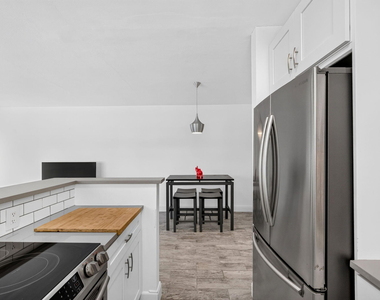 624 Orton Avenue - Photo Thumbnail 20