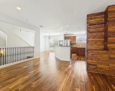 4002 Brownstone Court - Photo Thumbnail 3
