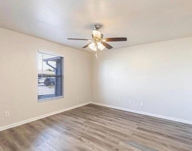 4140 Sw 6th Avenue - Photo Thumbnail 8