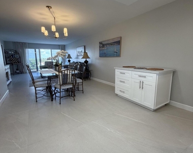 1160 Hillsboro Mile - Photo Thumbnail 13