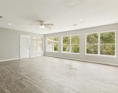 5786 Rockhill Road - Photo Thumbnail 2