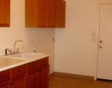 1042 E Canyon Way - Photo Thumbnail 19