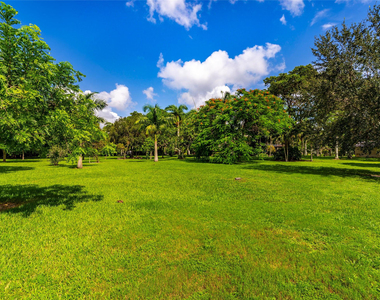 6556 Nw 87th Avenue - Photo Thumbnail 34