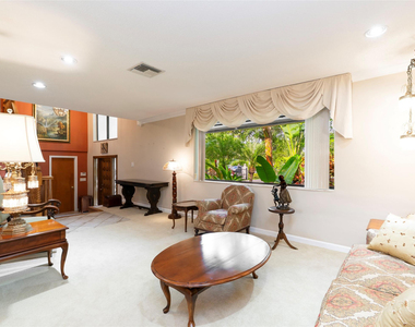 6556 Nw 87th Avenue - Photo Thumbnail 13