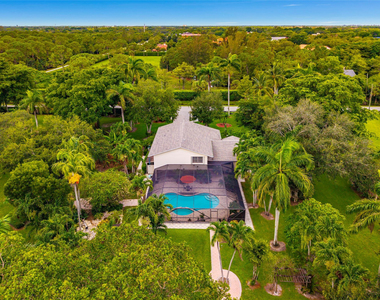 6556 Nw 87th Avenue - Photo Thumbnail 35