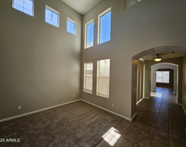 2065 E Hulet Place - Photo Thumbnail 4