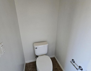 2065 E Hulet Place - Photo Thumbnail 34