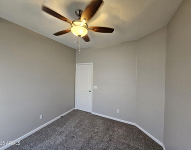 2065 E Hulet Place - Photo Thumbnail 27