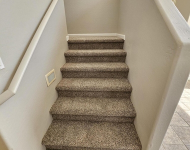 2065 E Hulet Place - Photo Thumbnail 10