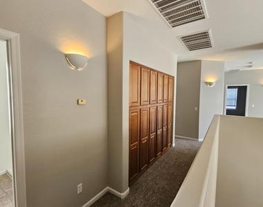 2065 E Hulet Place - Photo Thumbnail 14