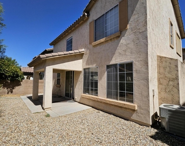 2065 E Hulet Place - Photo Thumbnail 40