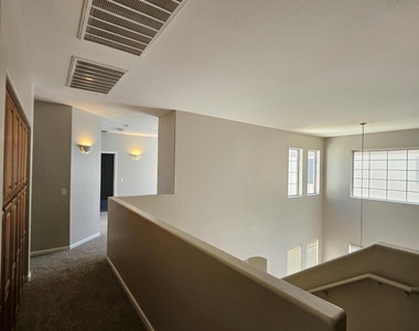 2065 E Hulet Place - Photo Thumbnail 16