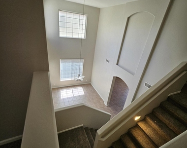 2065 E Hulet Place - Photo Thumbnail 18