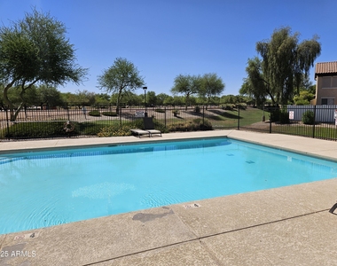 2065 E Hulet Place - Photo Thumbnail 46