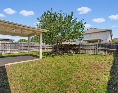 4105 Capstone Drive - Photo Thumbnail 23
