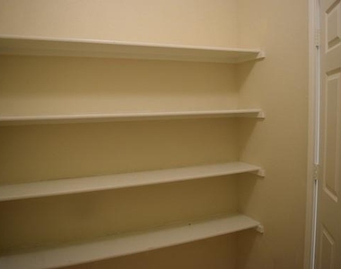 4105 Capstone Drive - Photo Thumbnail 18