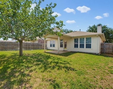 4105 Capstone Drive - Photo Thumbnail 24