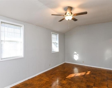 4722 Mccart Avenue - Photo Thumbnail 10
