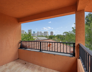 819 Sw 7th Avenue - Photo Thumbnail 32