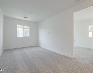 873 W Baylor Lane - Photo Thumbnail 18
