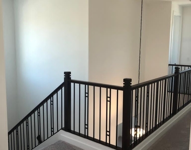 873 W Baylor Lane - Photo Thumbnail 4