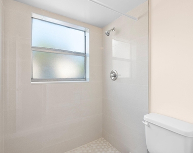 3230 Nw 102nd Terrace - Photo Thumbnail 15