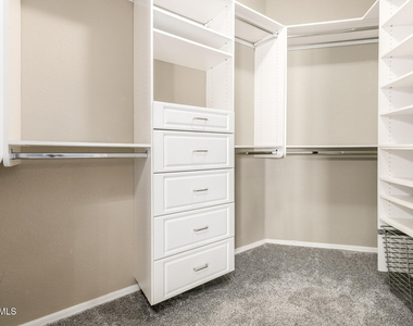 9555 E Raintree Drive - Photo Thumbnail 12