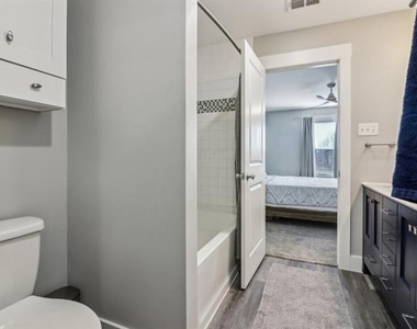 6165 River Pointe Drive - Photo Thumbnail 22