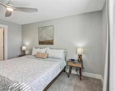 6165 River Pointe Drive - Photo Thumbnail 17