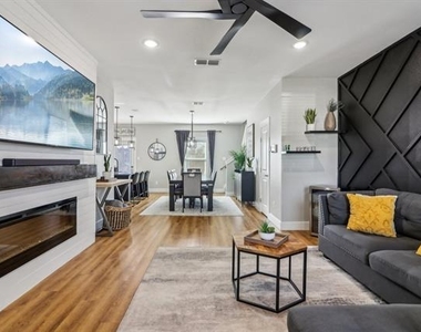 6165 River Pointe Drive - Photo Thumbnail 7